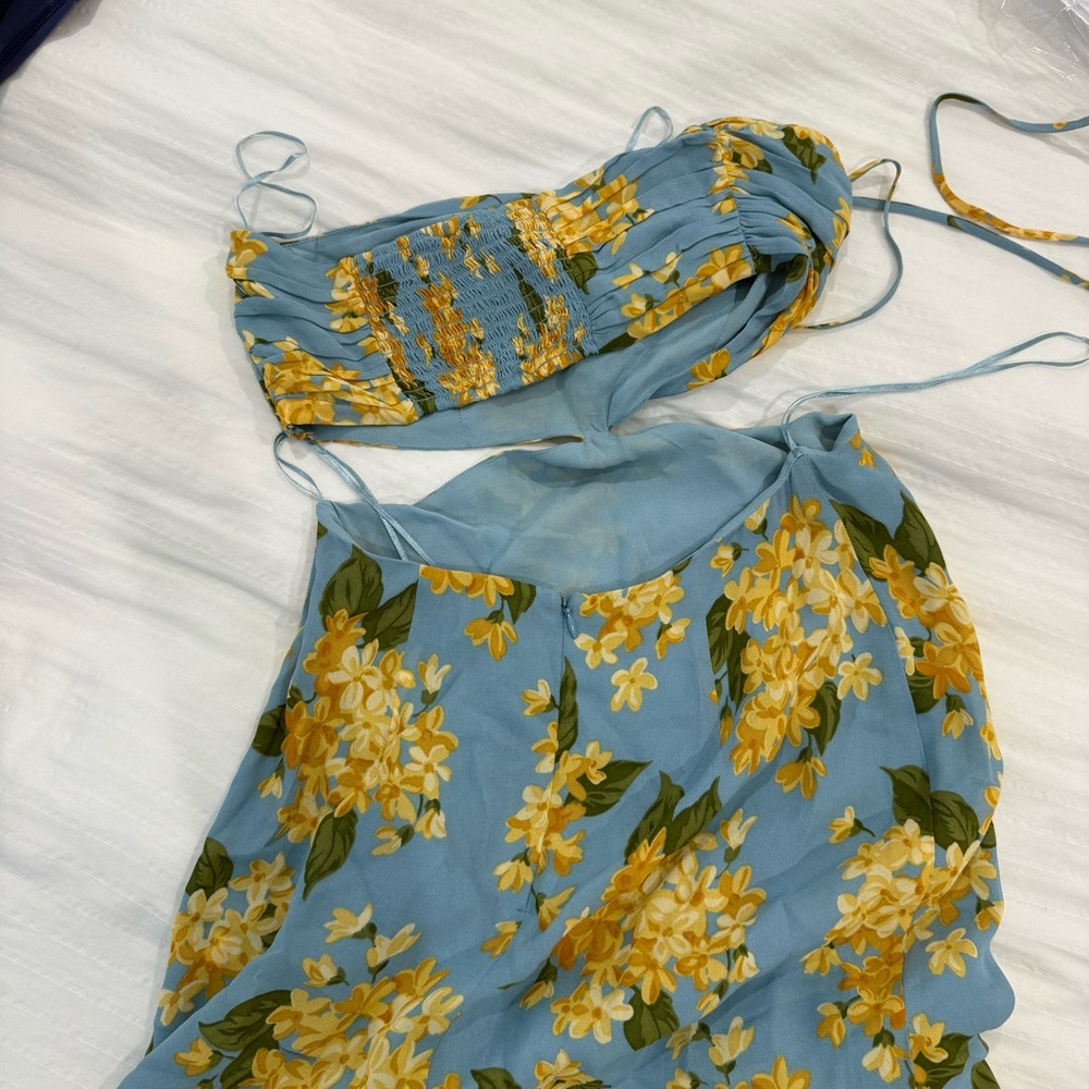 Reformation Cut Out Blue and Yellow Floral Dress - Picture 6 of 7